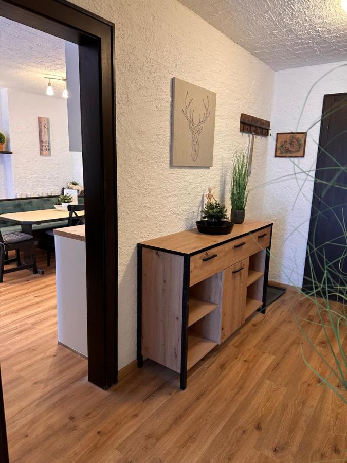 Waidach Zentrum 1 로이타쉬 외부 사진