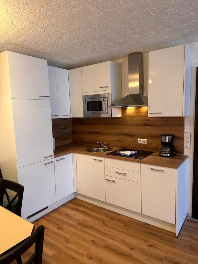 Waidach Zentrum 1 로이타쉬 외부 사진